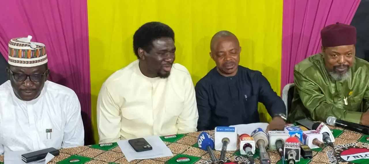FG Offers Organised Labour N35,000 Pay Increase In Bid To Halt Planned Strike
