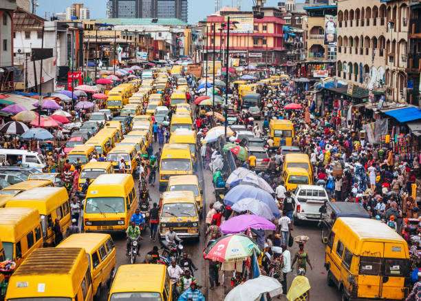 10 Killed In Lagos Road Accident As Commercial Bus Crashes Into Stationary Truck