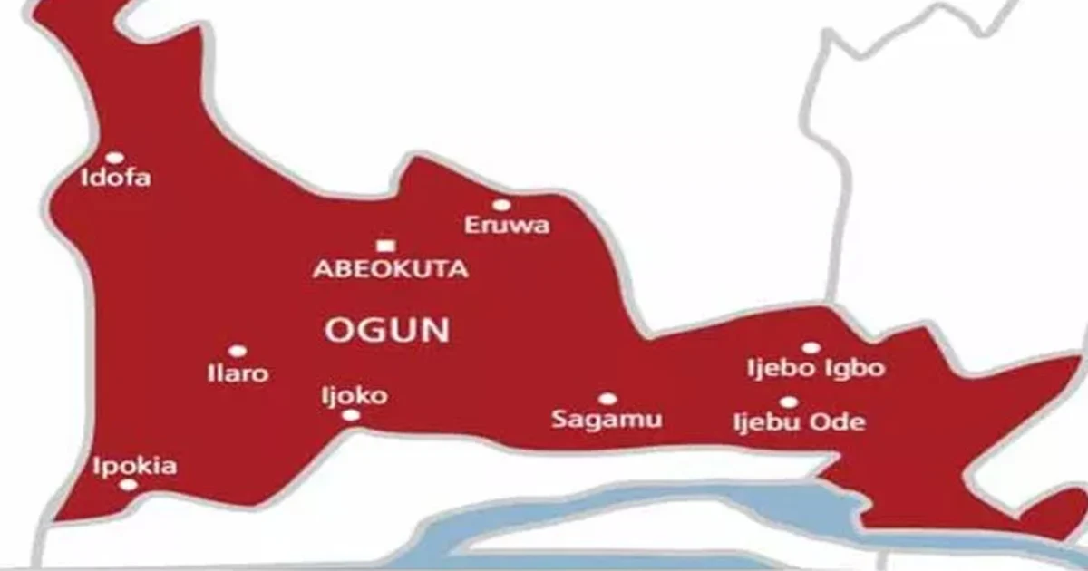 James Bamidele, 65, 2 others docked in Abeokuta for forging CBN document