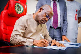 Abia Enacts Startup Law, Launches Electric Bus Project